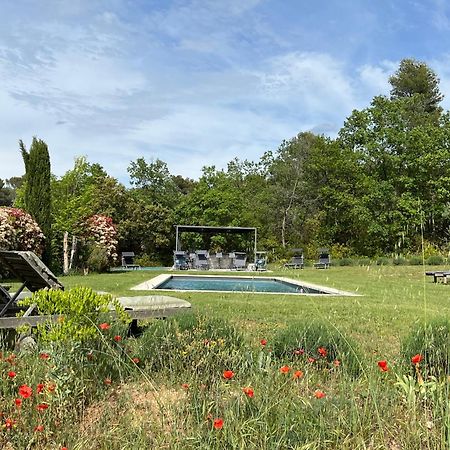 Lou Pantai, Bed And Breakfast, Delux Bedroom Aix-en-Provence Luaran gambar