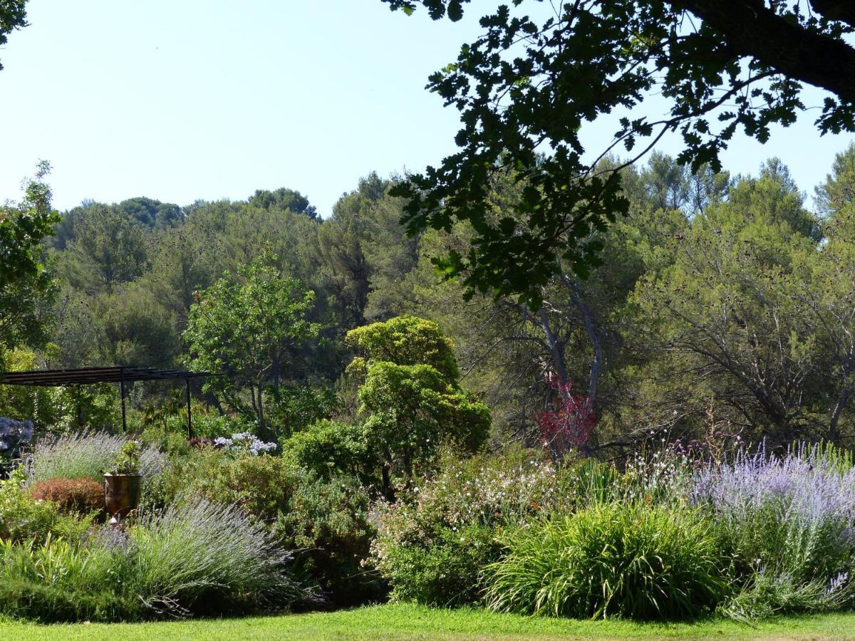 Lou Pantai, Bed And Breakfast, Delux Bedroom Aix-en-Provence Luaran gambar