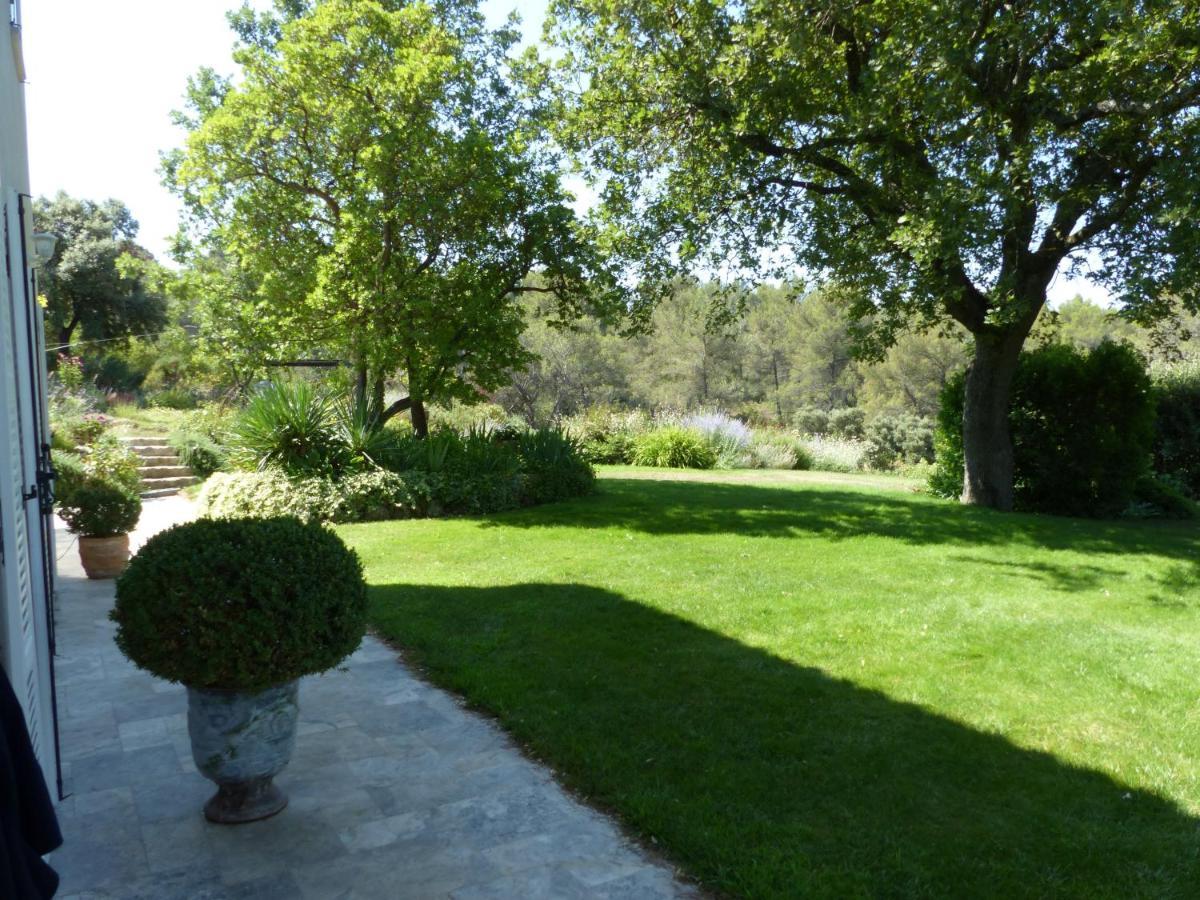 Lou Pantai, Bed And Breakfast, Delux Bedroom Aix-en-Provence Luaran gambar